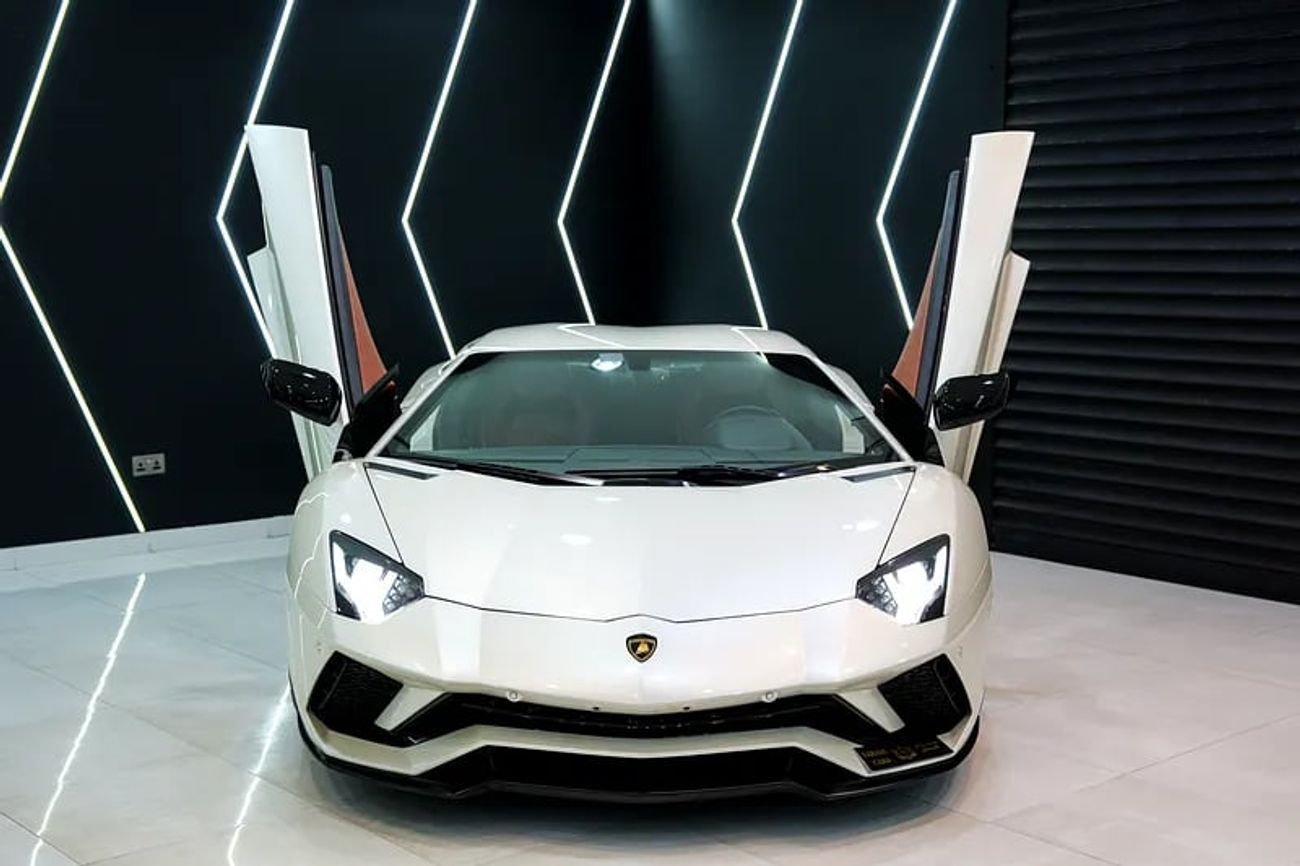 لامبورغيني أفينتادور S Coupe
