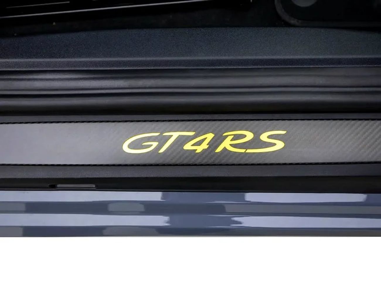 Porsche Cayman 718 Cayman | GT4 RS Weissach | GCC Spec | With Warranty