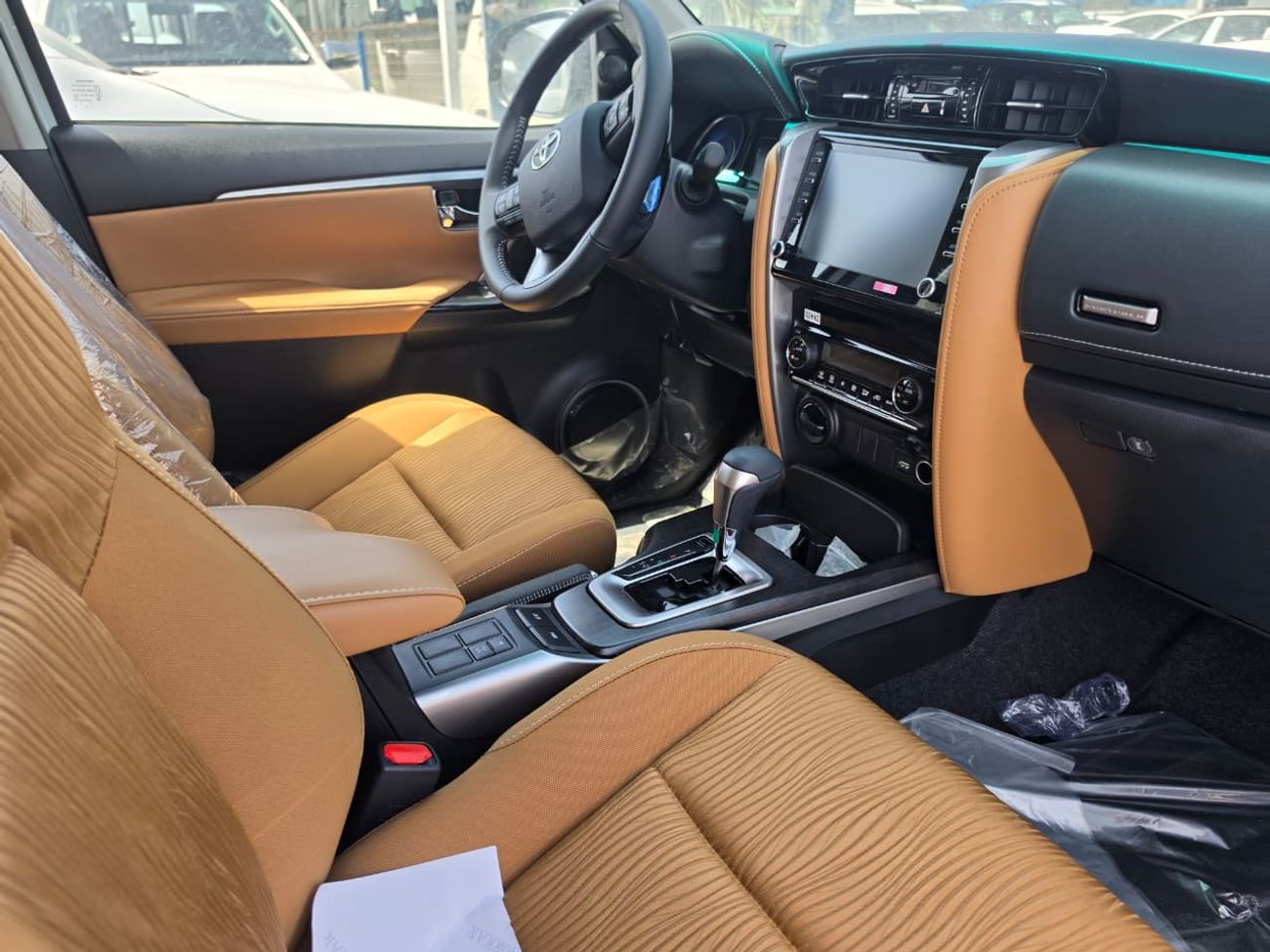 Toyota Fortuner TOYOTA FORTUNER 4.0 V6 2026 MID OPTION  MODEL