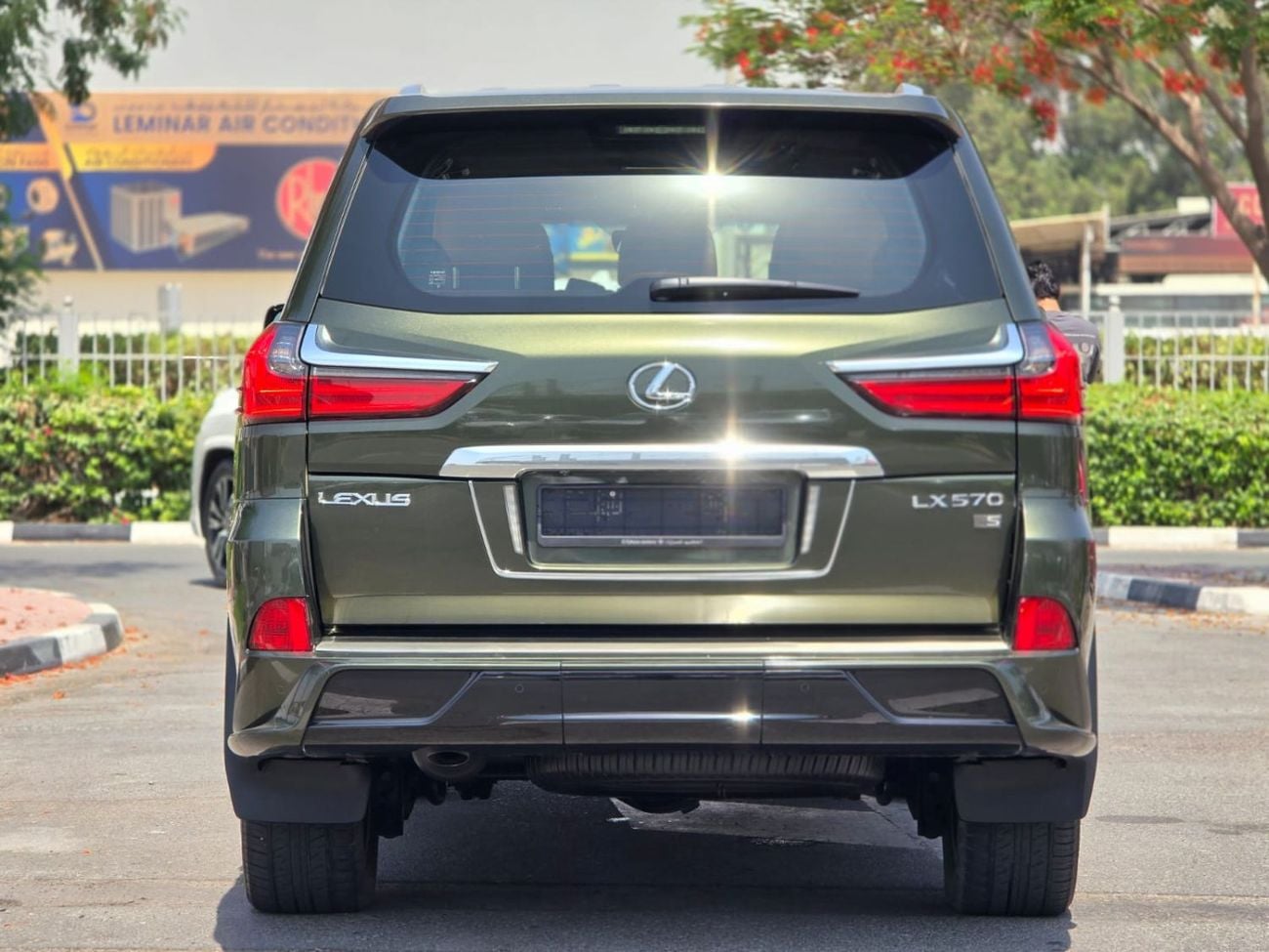 لكزس LX 570 SIGNATURE