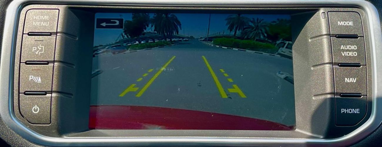 لاند روفر رانج روفر إيفوك Dynamic 2.0L (5 Door) Dynamic  2.0L  (5 Door) 2015 GCC