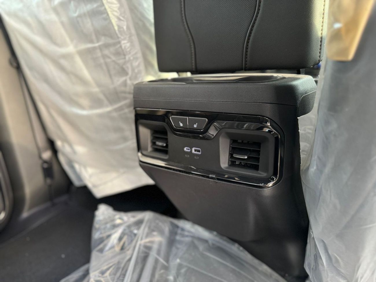 جي أم سي سييرا 2024-GMC Sierra V8 5.3L Pick Up-4WD