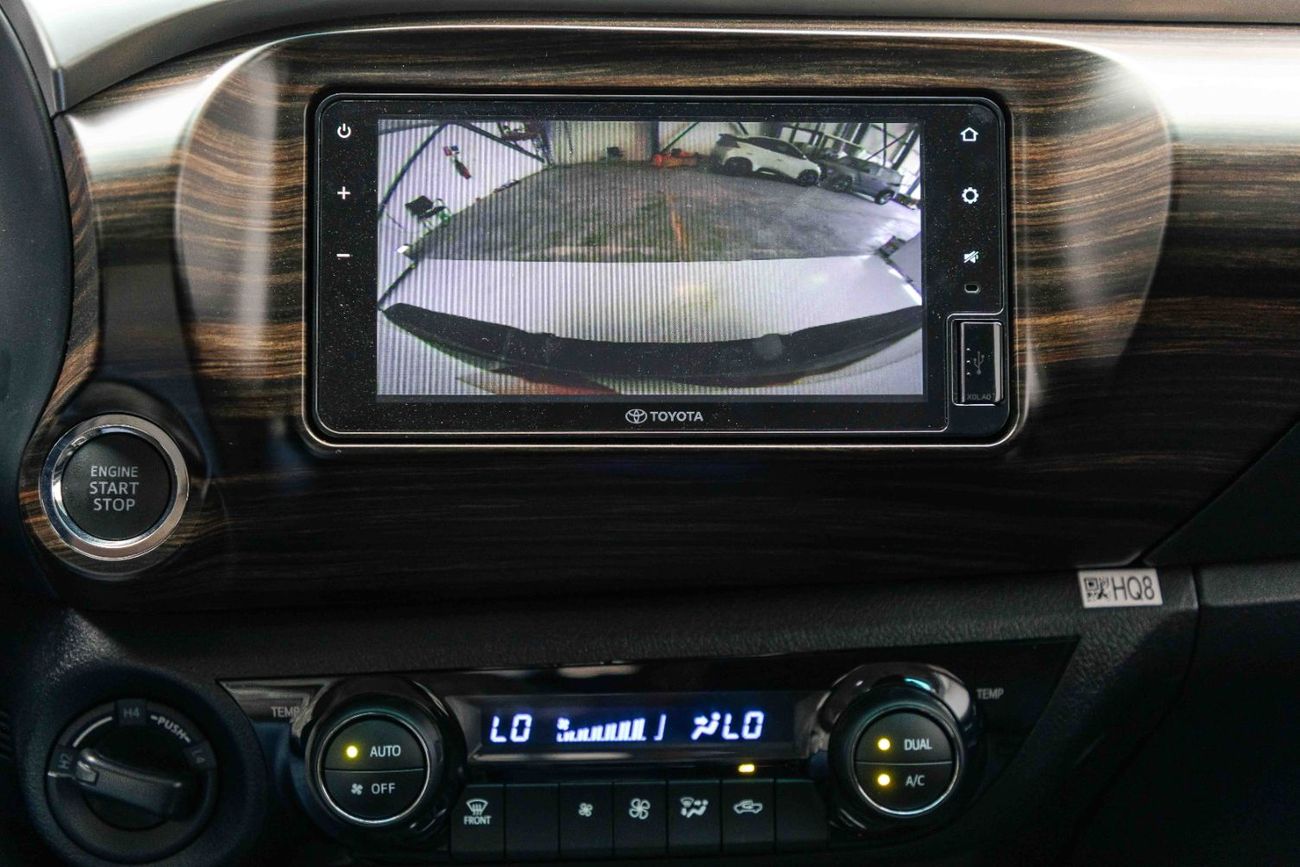 Toyota Hilux 2025 Toyota Hilux HI 2.7 - Platinum White Pearl Inside Black | Export Only