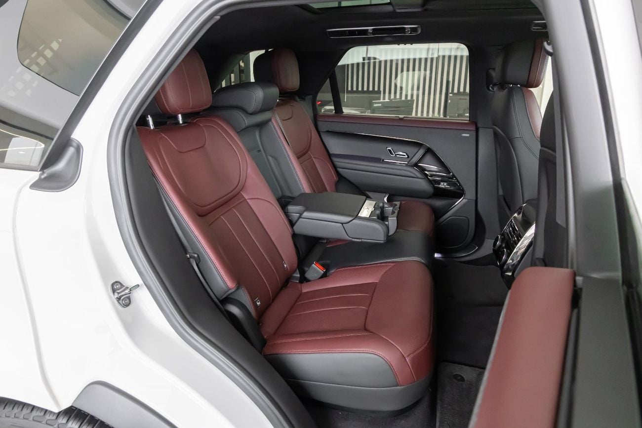 Land Rover Range Rover Sport S P400 3.0L 2024 Range Rover | Sport P400 | Dynamic HSE |  GCC Specs | Al Tayer Warranty & Service C