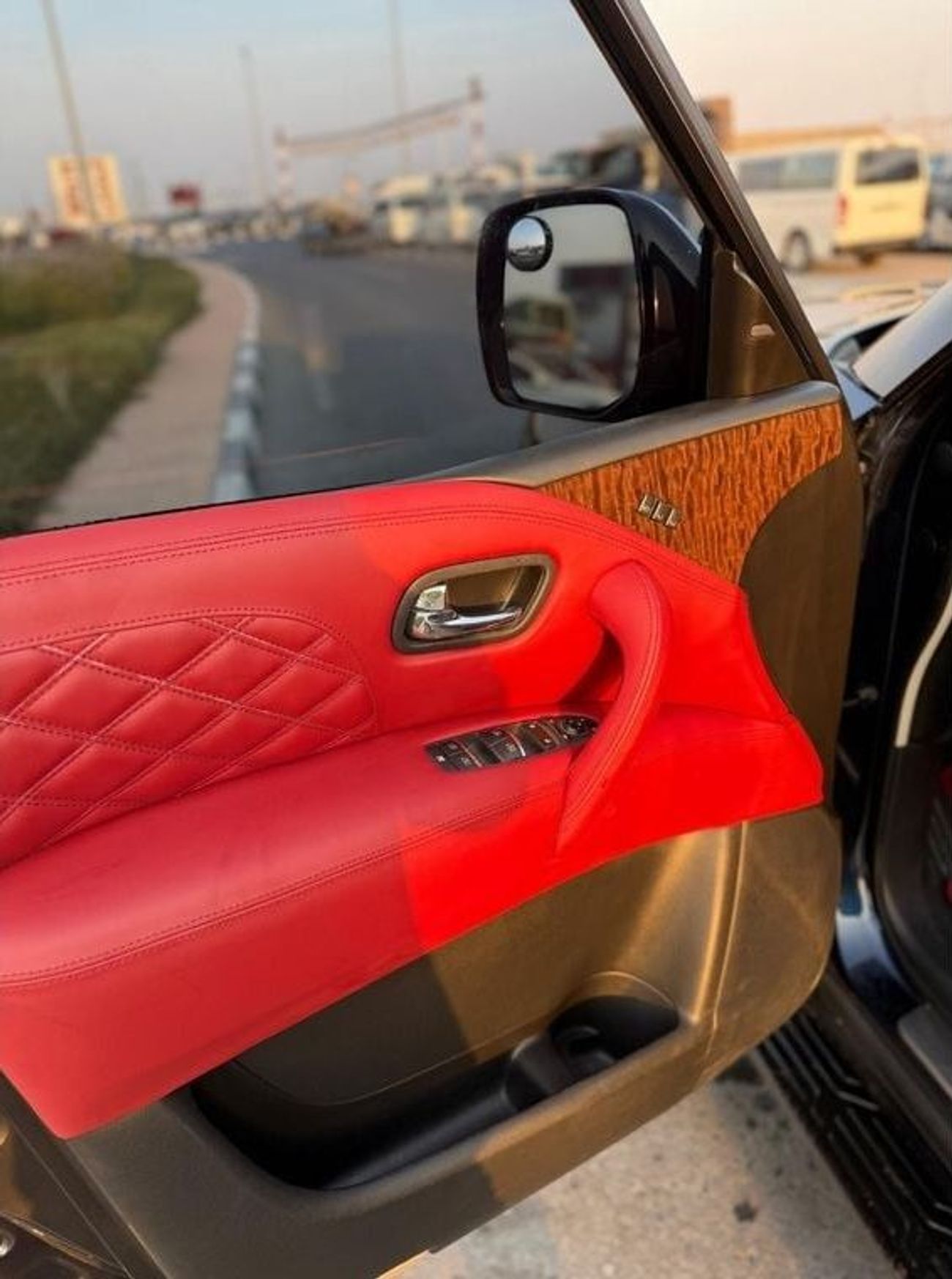 نيسان أرمادا Nissan Armada 4WD Platinum