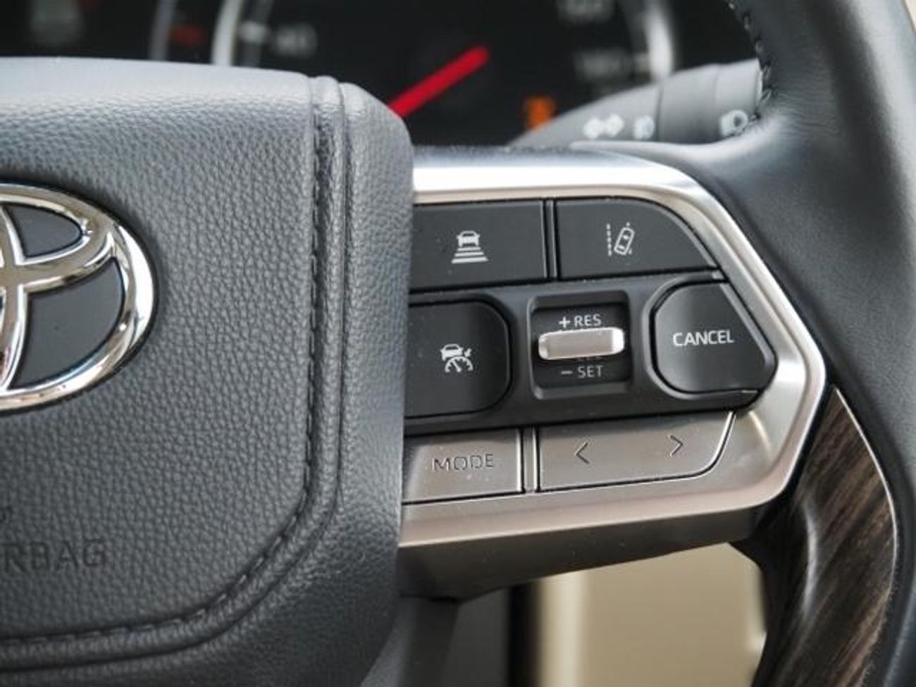 تويوتا لاند كروزر