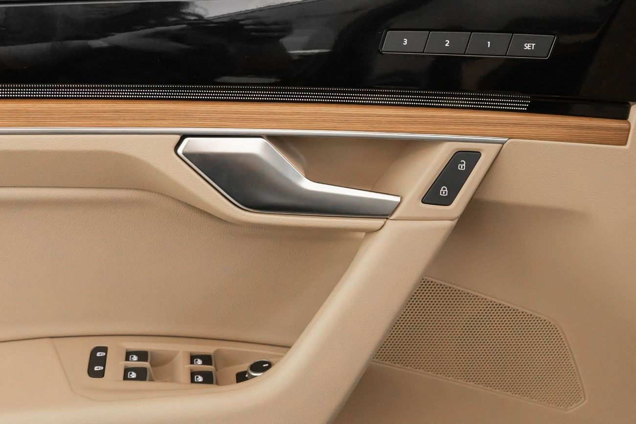 فولكس واجن طوارق 2023 Volkswagen Touareg Atmosphere / Volkswagen Warranty & Service Pack