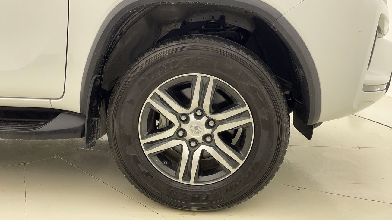 تويوتا فورتونر EXR 2.7 | بدون دفعة مقدمة | اختبار القيادة في المنزل