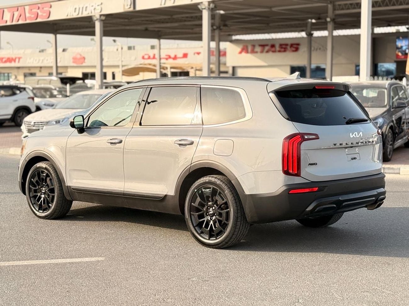 كيا تيلورايد SX 3.8L