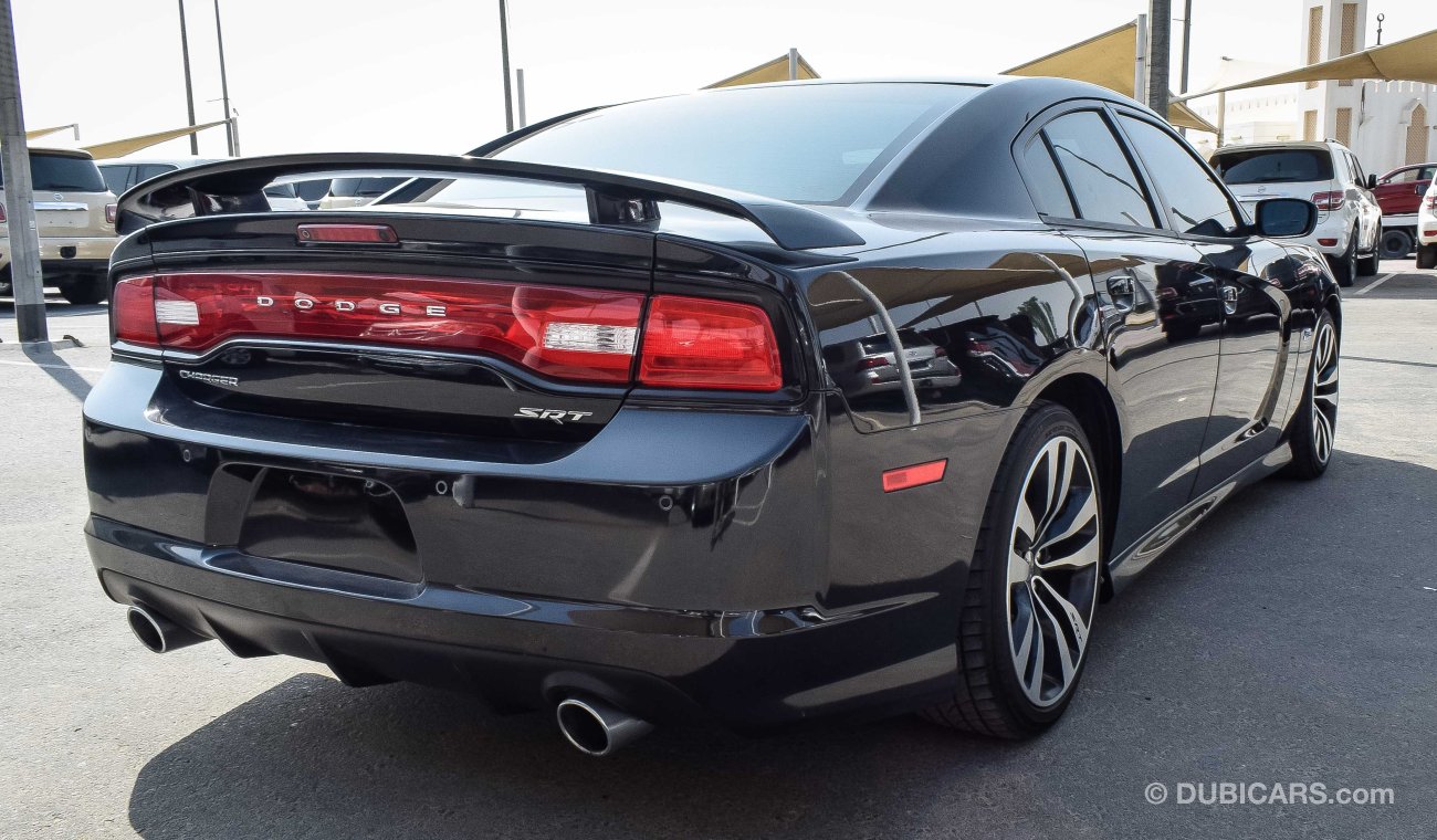 Dodge Charger SRT