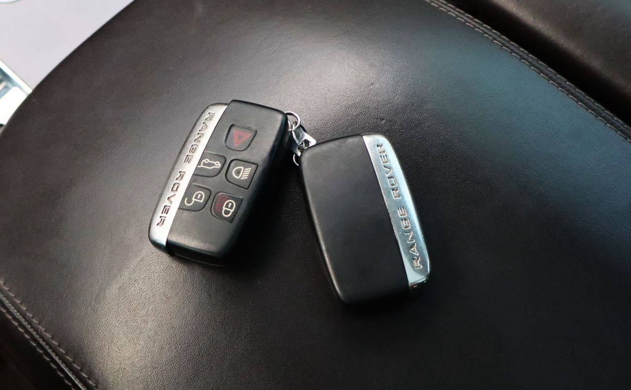 Land Rover Range Rover Vogue SE 5.0L