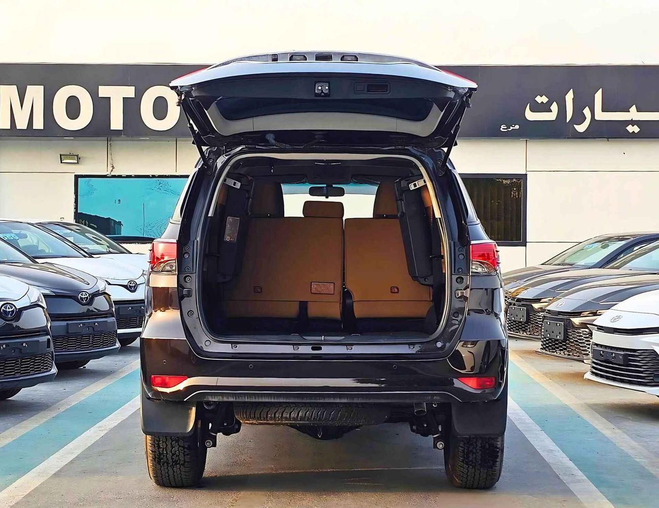 Toyota Fortuner FULL OPTION | 2.7L V4 PETROL | PUSH START | DVD CAMERA | AUTO A/C (CODE # FPF2)