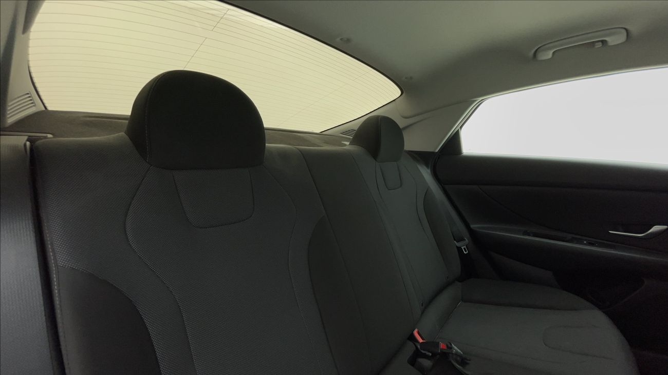 Hyundai Elantra SMART 1.6 | Zero Down Payment | Home Test Drive