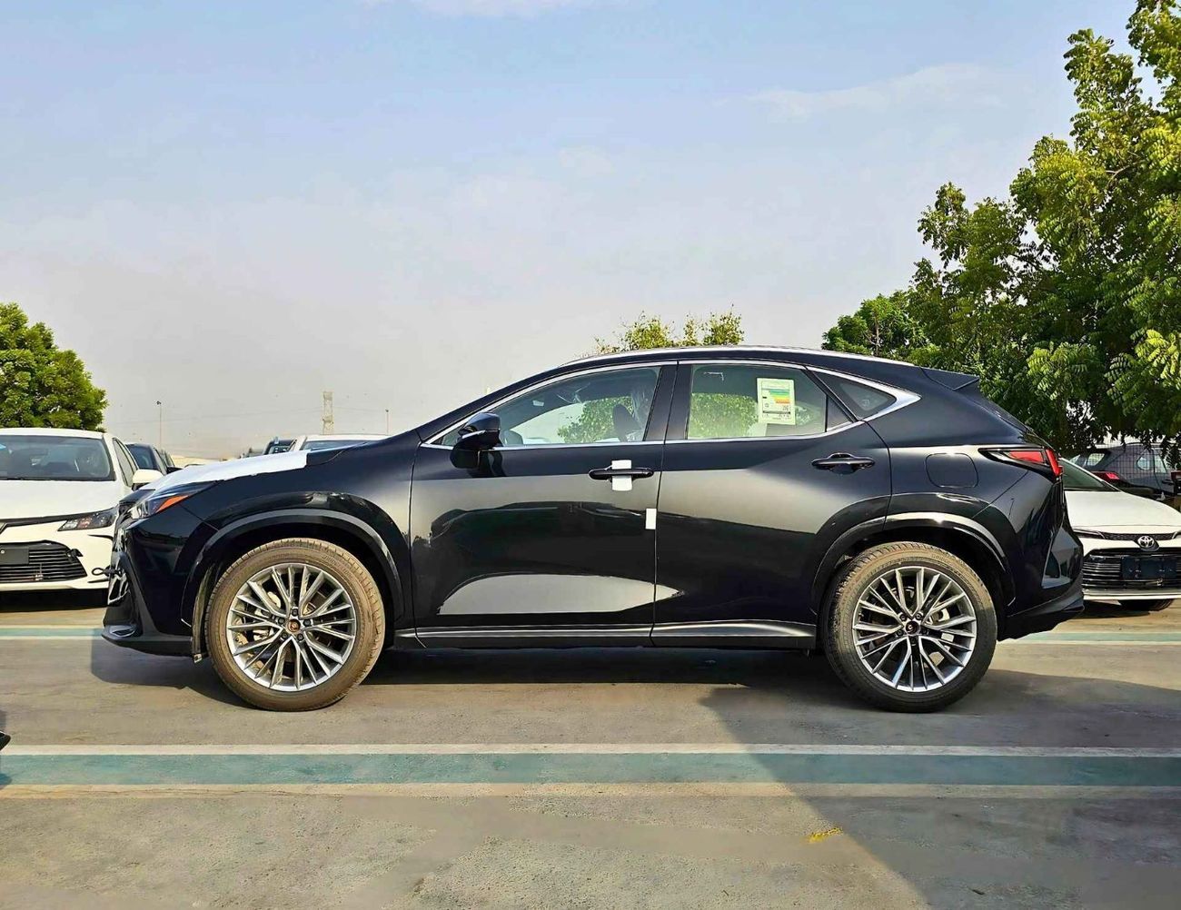 Lexus NX350 PREMIER ELITE || OM 2.4L PETROL | PWR WITH LEATHER SEATS | SUNROOF ( CODE # NXP3E)