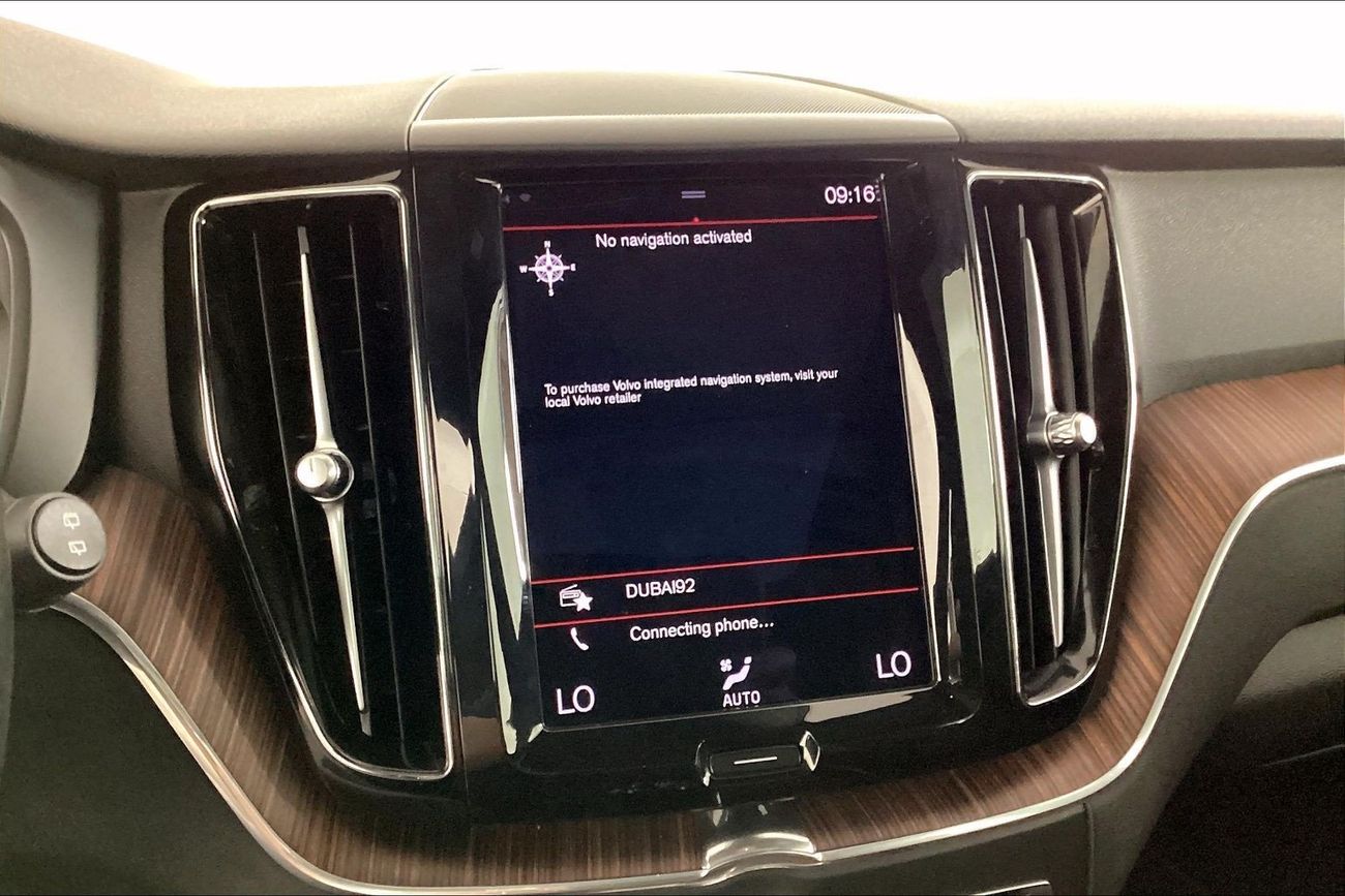 فولفو XC 60 T5 Momentum | National Day Celebration | شامل الضمان | 0 ﺪﻔﻋﺓ ﺃﻮﻟﻯ