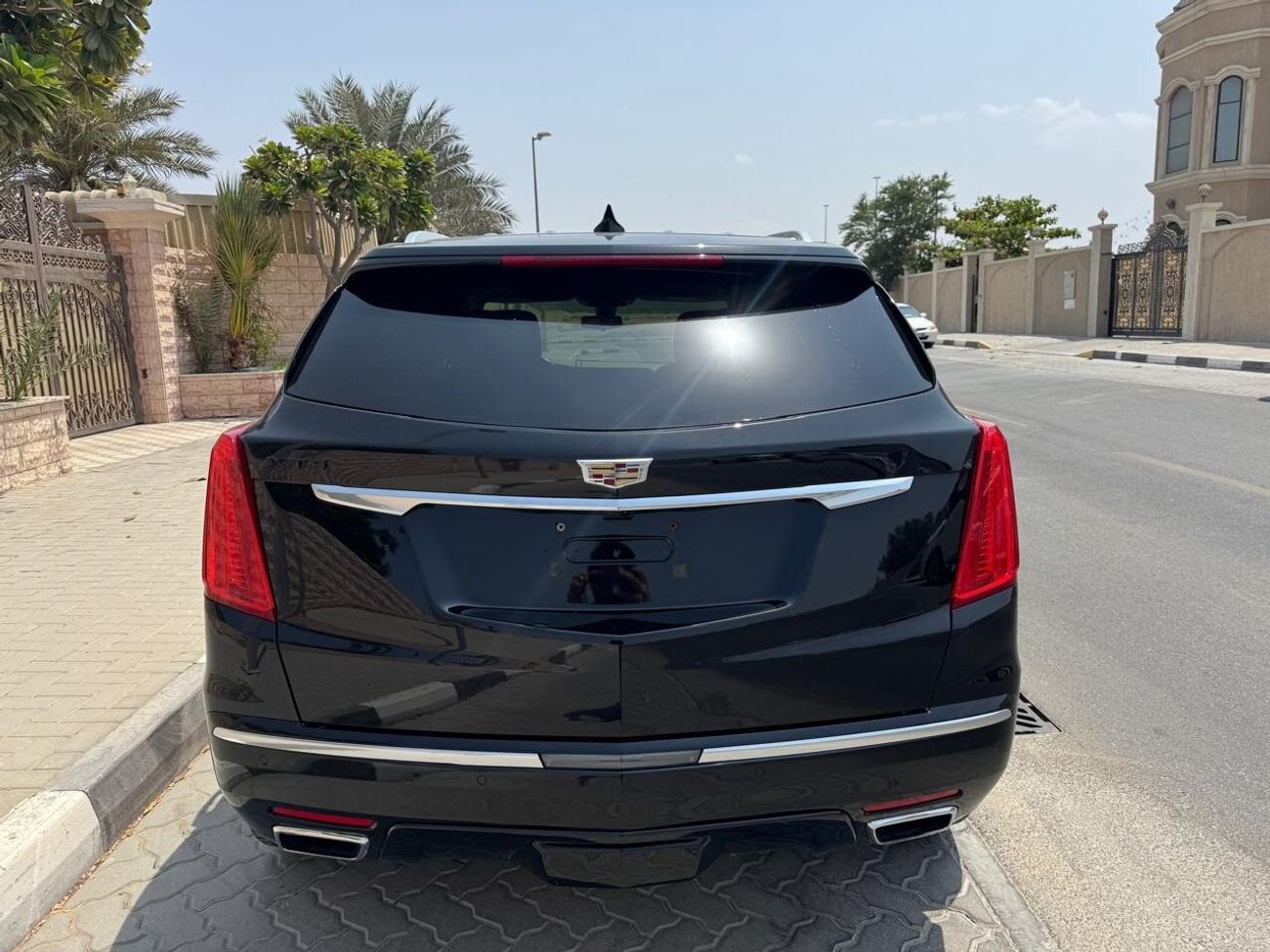 كاديلاك XT5 3.6 L V SHAPE