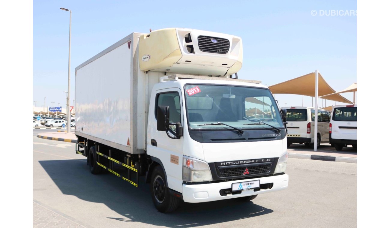 Mitsubishi Fuso CANTER HD WITH FREEZER 5TON - GCC SPECS EXCELLENT CONDITION