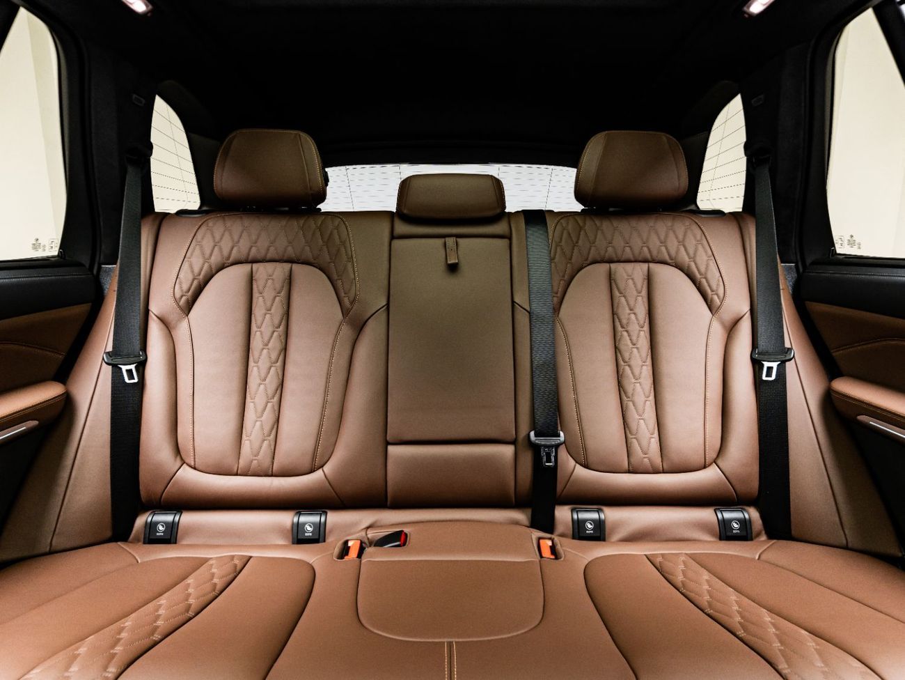 BMW X5 M50i 4.4L 2021 BMW X5 M50i, 2026 BMW Warranty + Service Contract, Low KMs, GCC