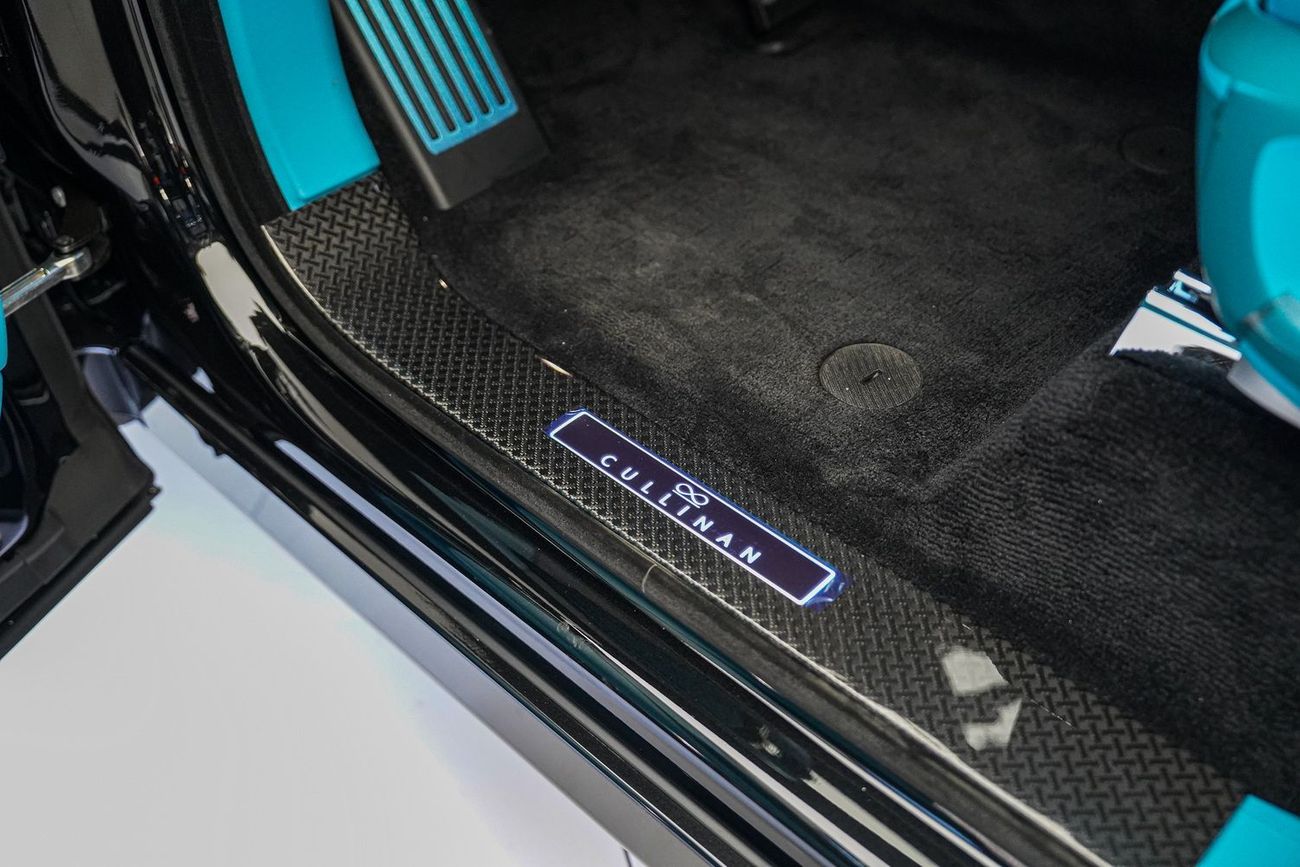 رولز رويس كولينان BLACK BADGE DUALITY TWILL