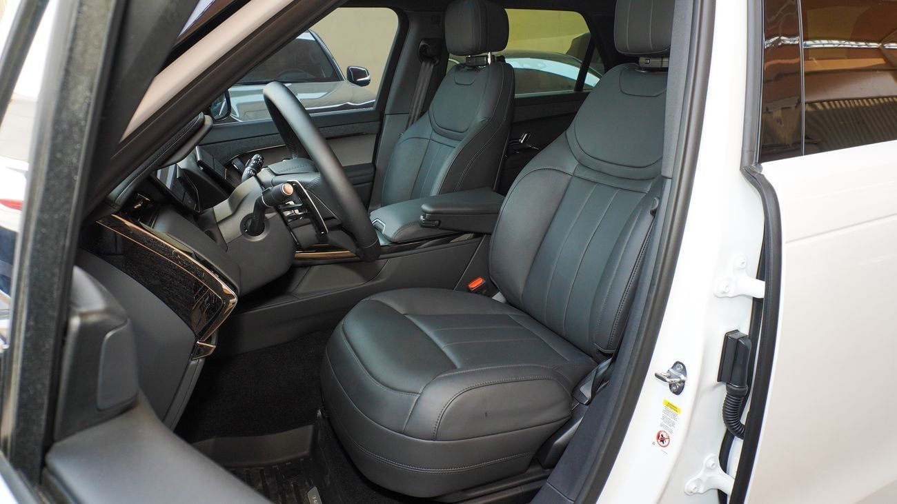 لاند روفر رينج روفر سبورت DYNAMIC SE P400