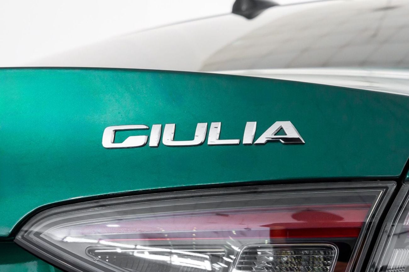 Alfa Romeo Giulia 2025 Alfa Romeo Giulia Tributo Italiano / Agency Warranty & Service Package