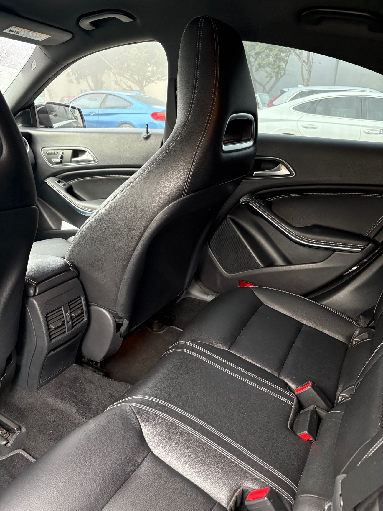 Mercedes-Benz CLA 250 Std 2.0L (224 HP)