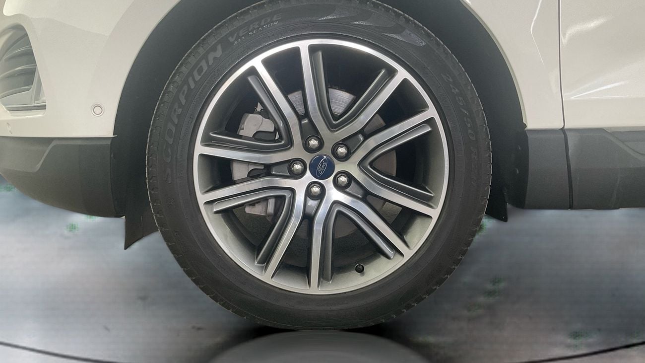 فورد إدج Titanium / Titanium Plus | شامل الضمان | 0 ﺪﻔﻋﺓ ﺃﻮﻟﻯ