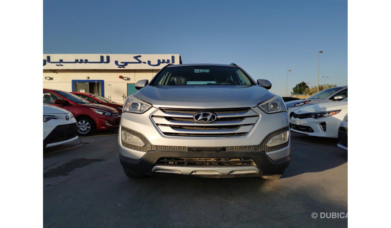 Hyundai Santa Fe 2.4L, 18" Alloy Rims, Chrome Door Handle, Chrome Grill, Halogen Headlamps, Rear Spoiler, LOT-1704