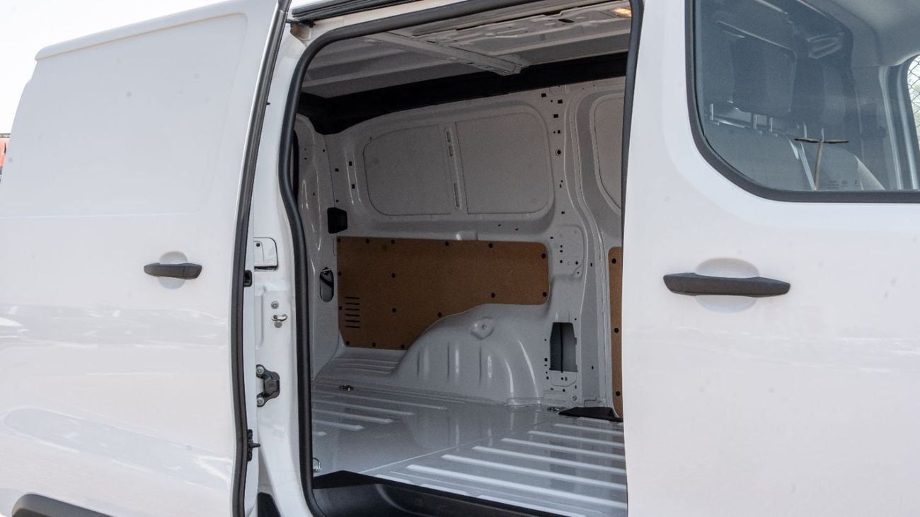 سيتروين جمبي 2026 Citroen Jumpy 2.0L AT Turbo Diesel Cargo Van