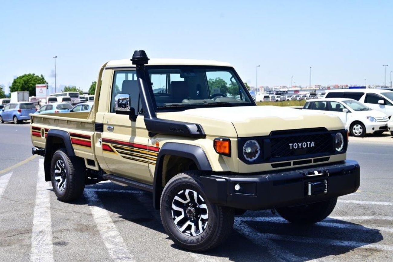 Toyota Land Cruiser Pick Up 2025 TOYOTA LAND CRUISER 79 SINGLE CAB PICKUP LX-Z 2.8L TURBO DIESEL 4WD AT