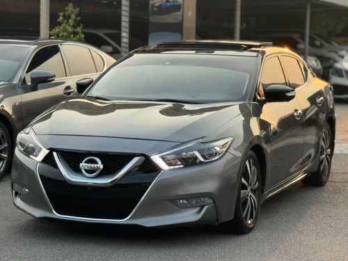 Nissan Maxima SR