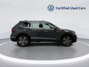 فولكس واجن تيجوان ELEGANCE 2.0L | Panoramic Sunroof with Leather Seats | VW Certified | GCC Specs | Showroom Co