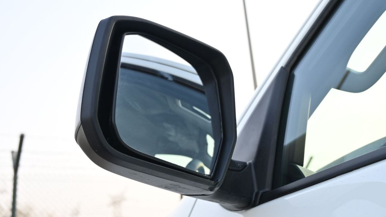 Mitsubishi L200 MITSUBISHI L200 2.4L GL SCAB 4WD 5MT DIESEL M-LINE - (2026 MY