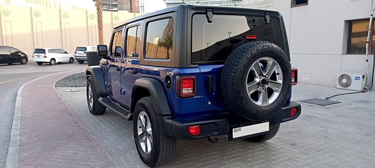 Jeep Wrangler Unlimited Sport 3.6L A/T WITH SAHARA LEATHER INTERIOR AND RIMS PARTIAL SERVICE HISTORY