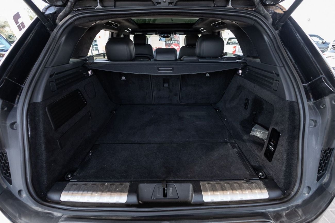 Land Rover Range Rover Sport FIRST EDITION Range Rover Sport P530 First Edition 2023 Canadian specs | Warranty