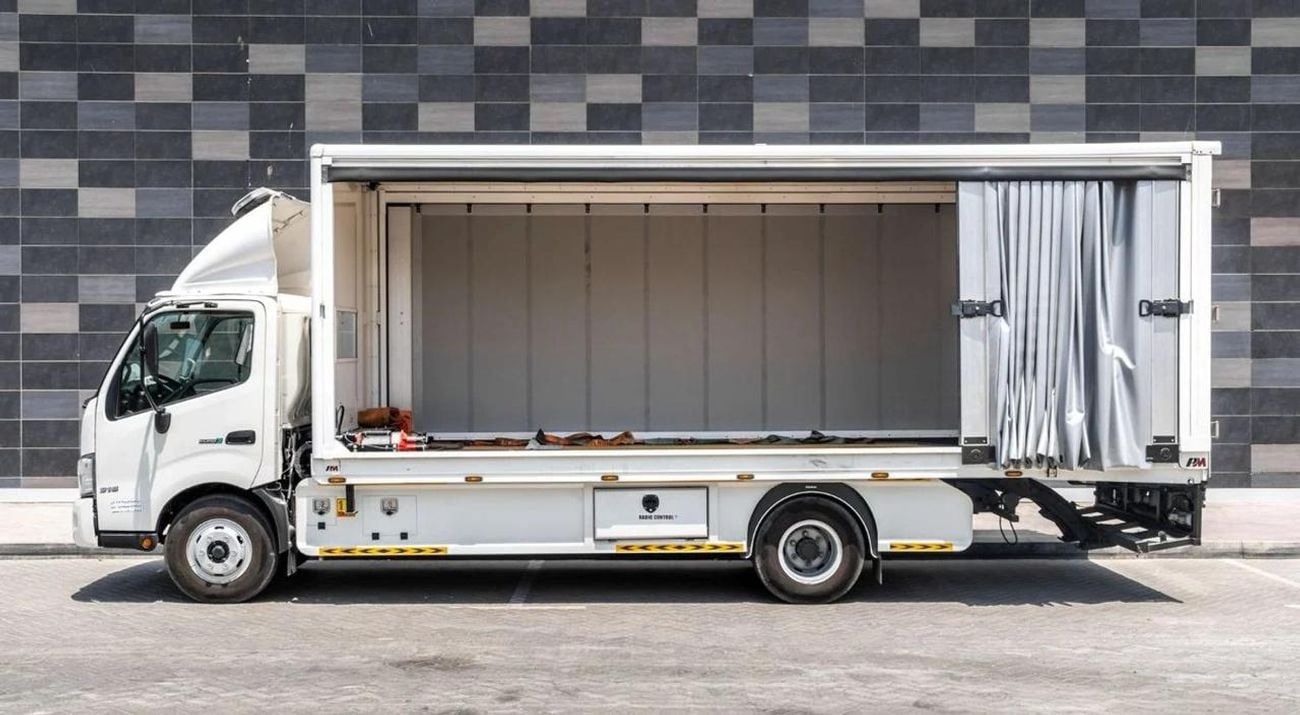 Hino 300 Hino Recovery Truck