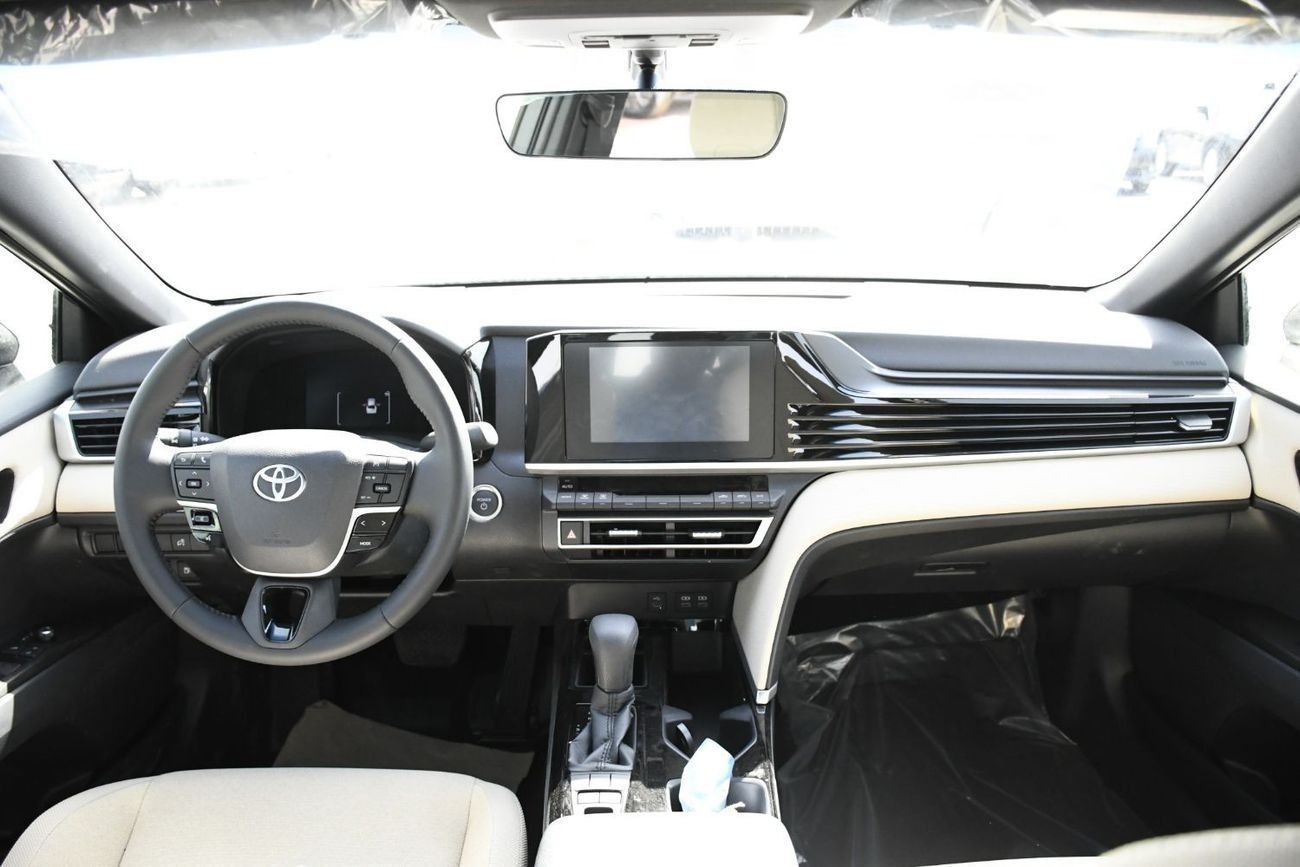 Toyota Camry 2.5L HEV With Sunroof (Ready Car)