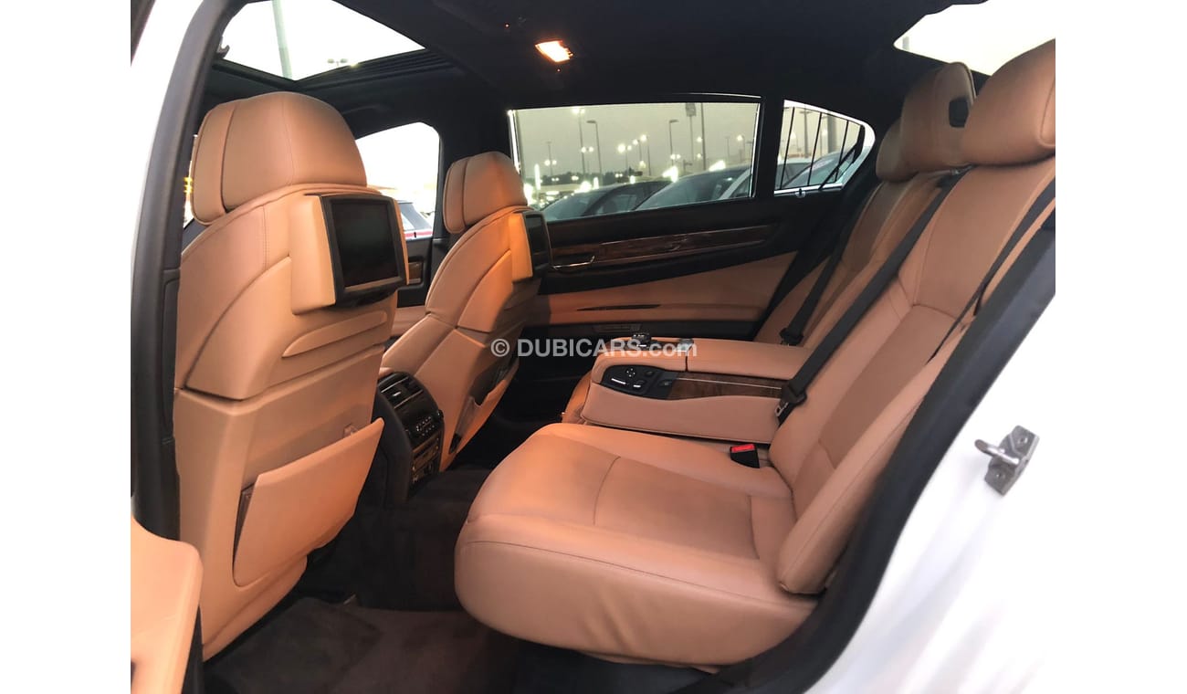 BMW 750Li BMW 750 Li TWIN BOWER TURBO_Gcc_2011_Excellent_Condition _Full option