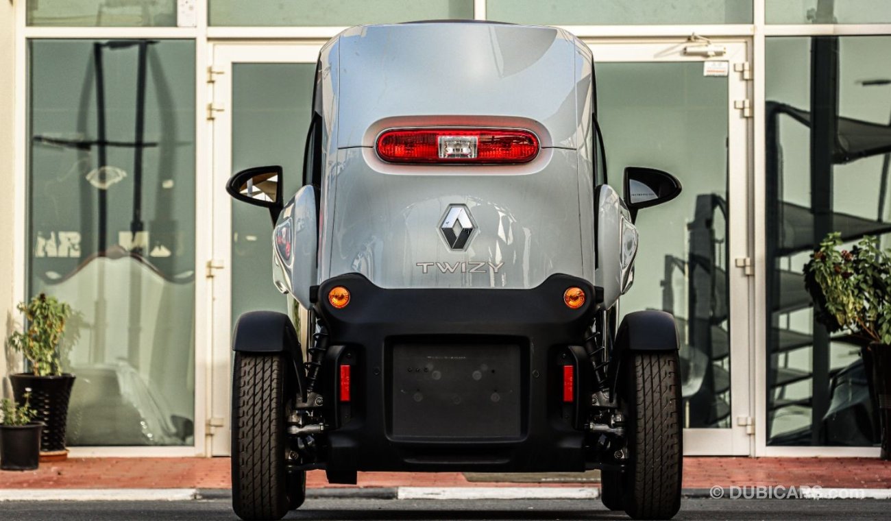 رينو تويزي Renault Twizy white2020