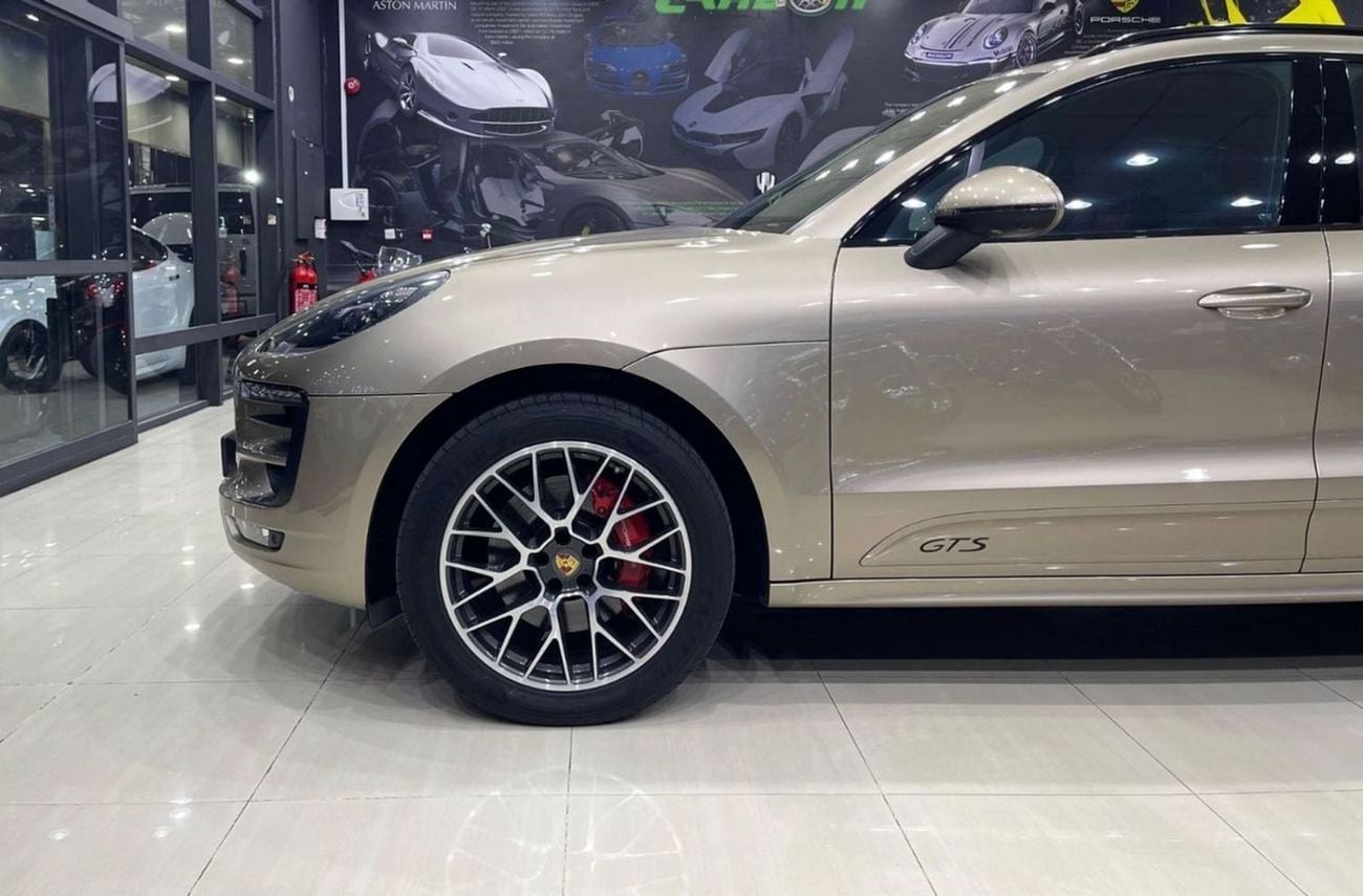 Porsche Macan GTS Porsche Macan 2017