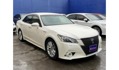 Toyota Crown AWS210