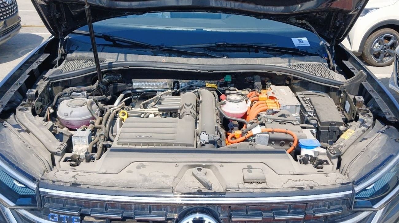 فولكس واجن تايرون Volkswagen Tayron 1.4L PHEV 2024YM