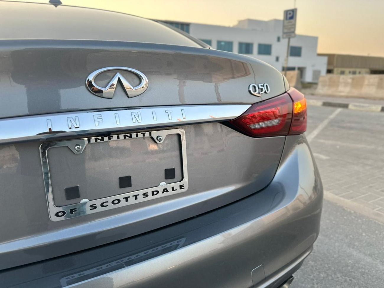 إنفينيتي Q50 Premium 3.0L (326 HP)
