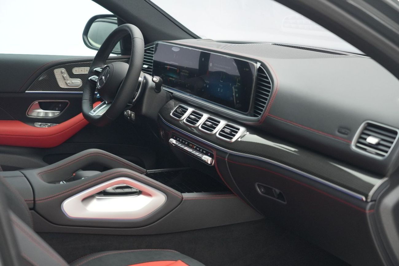 Mercedes-Benz GLE 53 AMG Coupe Mercedes-Benz GLE 53 Coupé | 2025 GCC 0km | 5 Years Agency Warranty | AMG