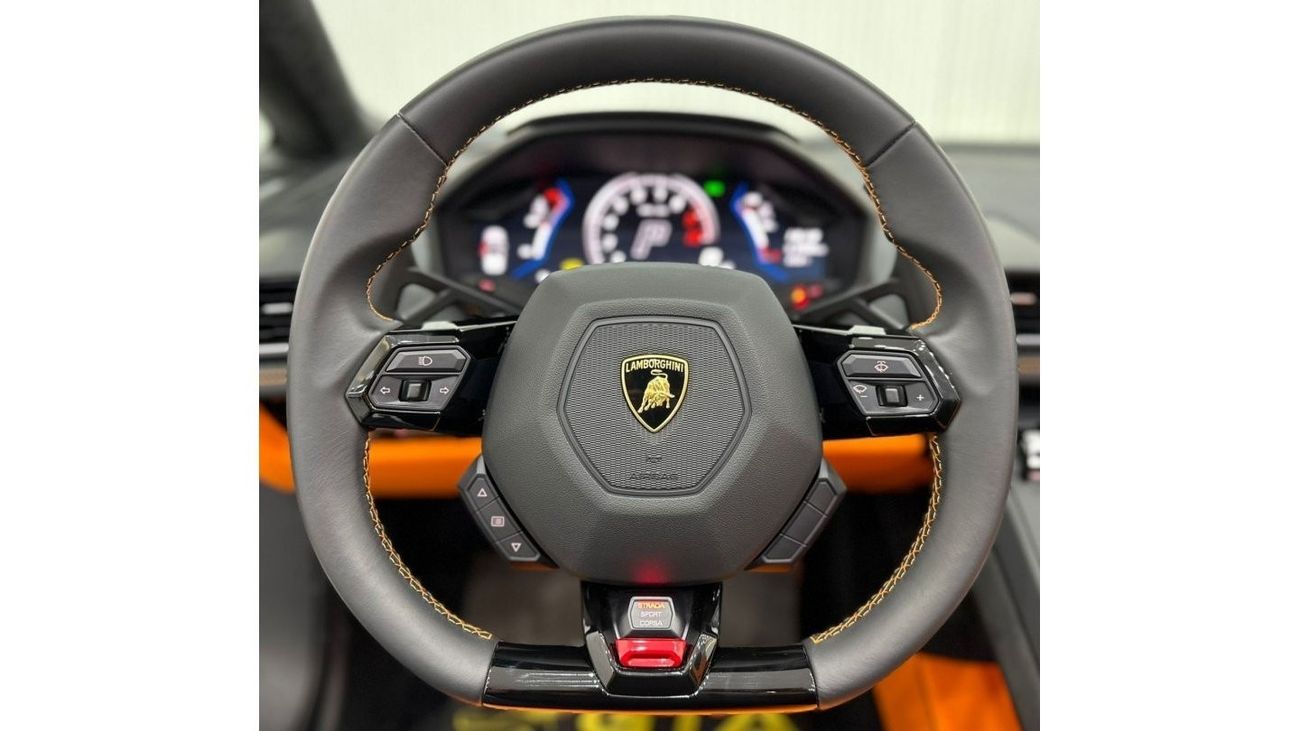 Lamborghini Huracan 2023 Lamborghini Huracan Evo Spyder, April 2026 Lamborghini Warranty + Service Pack, Low Kms, GCC