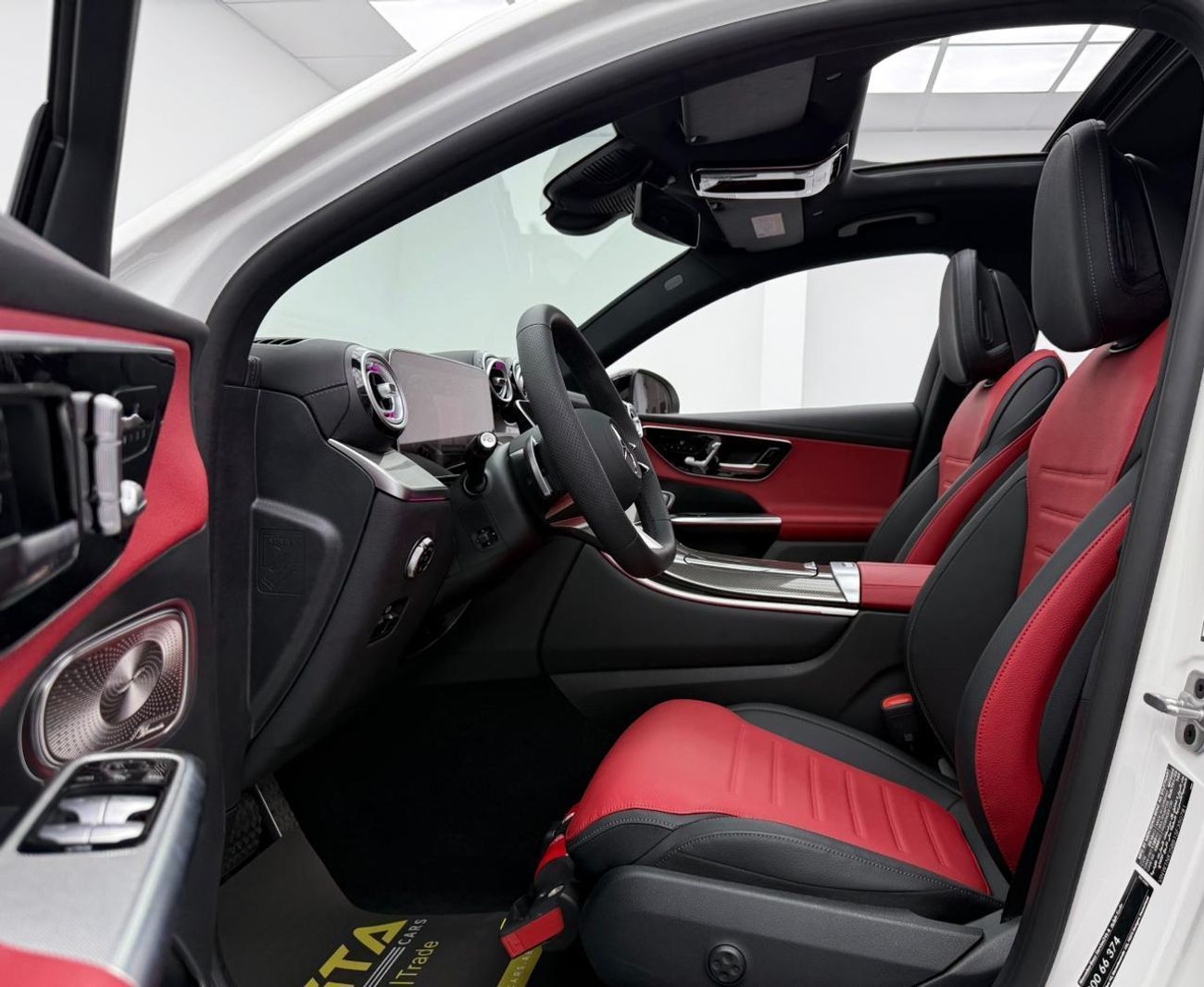 مرسيدس بنز GLC 200 4Matic 2025 Mercedes Benz GLC200 Coupe, 2030 MB Warranty + Service Pack, Delivery Kms, G