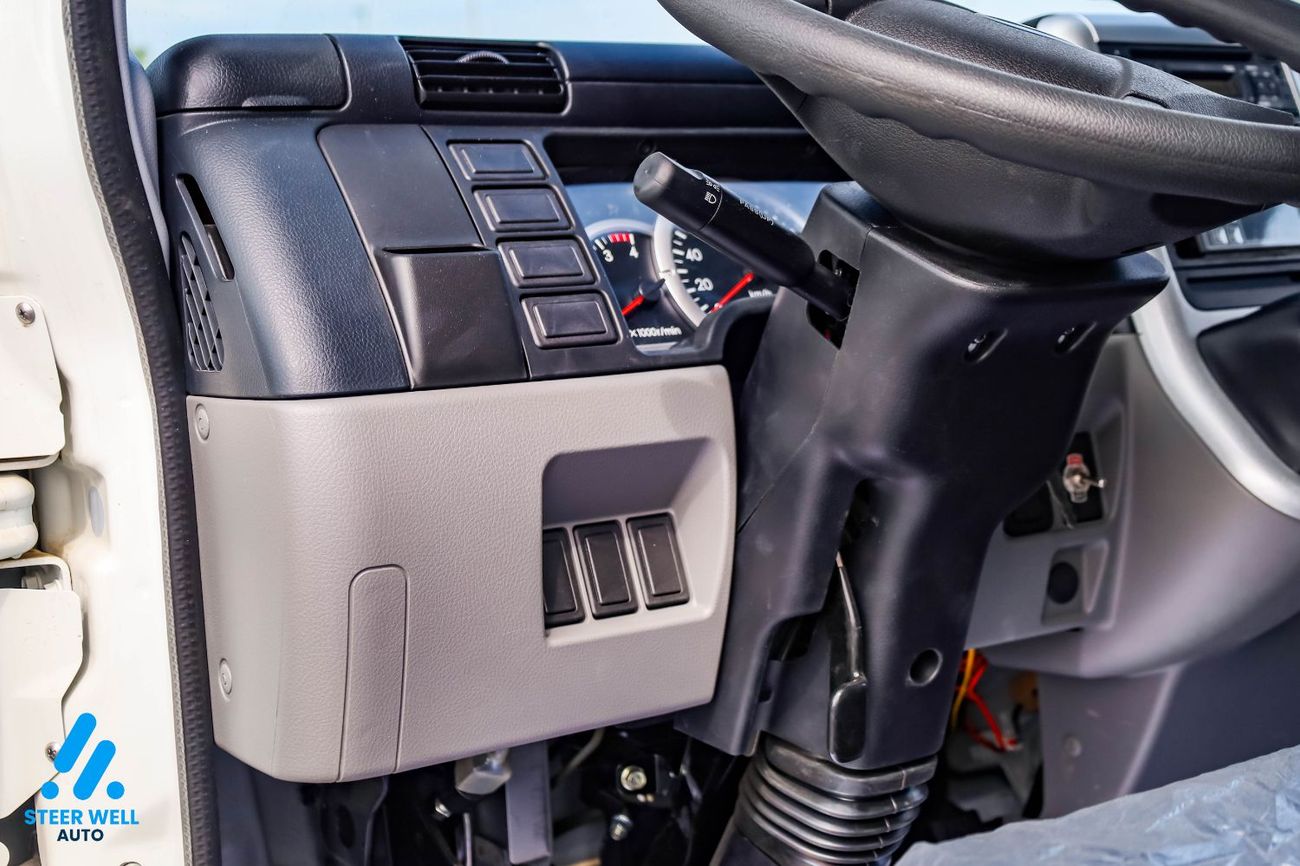 Mitsubishi Fuso Canter Chiller Truck 2026 | 4.2L Diesel | Manual | 4x2 | Refrigerated Body | Best Price