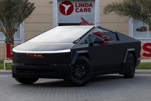 تسلا سايبرتراك Tesla Cybertruck Cyberbeast Foundation Series 2024 American Spec with Flexible Down-Payment.