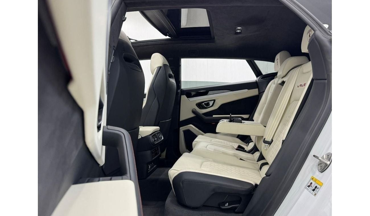 Lamborghini Urus S *Brand New* 2024 Lamborghini Urus S, May 2027 Lamborghini Warranty, Fully Loaded, Delivery Kms
