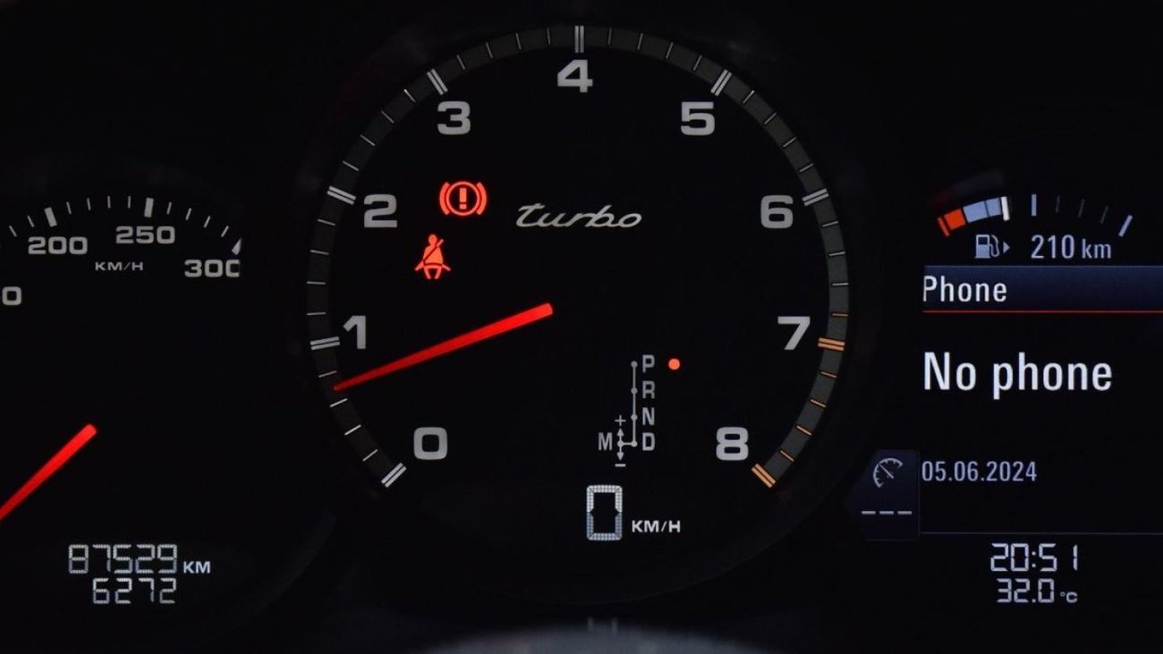 Porsche Macan EXCELLENT DEAL for our Porsche Macan Turbo ( 2014 Model ) in White Color GCC Specs